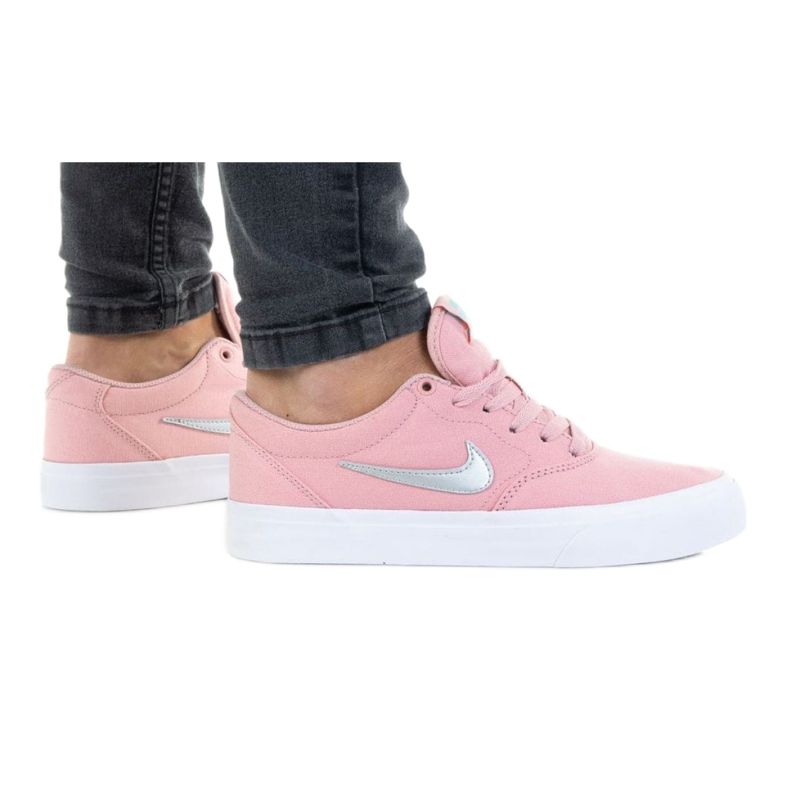 Nike Sb Charge Cnvs W CN5269-602 kengät vaaleanpunainen