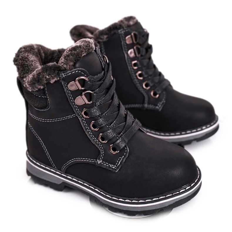 Lastenperävaunut eristetty Fur Black Luke musta