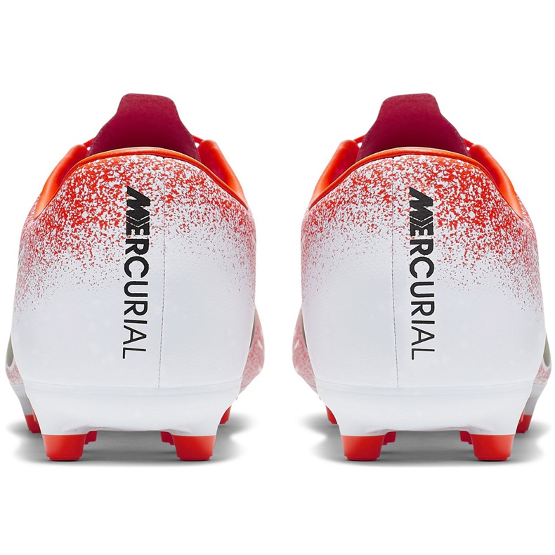 Nike Mercurial Vapor 12 Academy Mg AH7375 801 jalkapallokenkä monivärinen punainen
