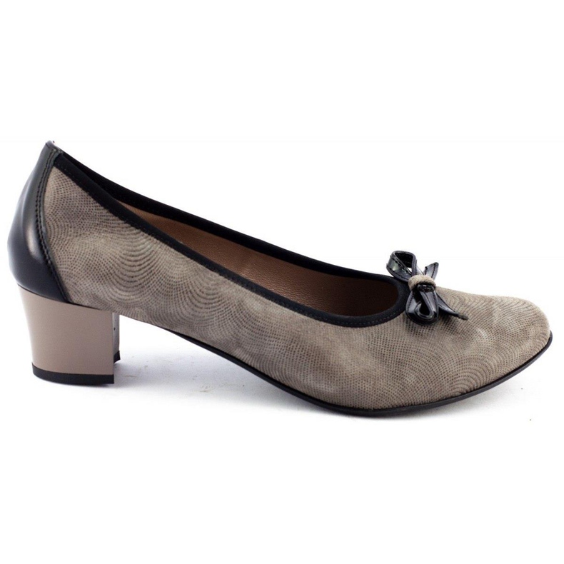 Maxoni Naisten pumput pylväässä 1634 ruskeat