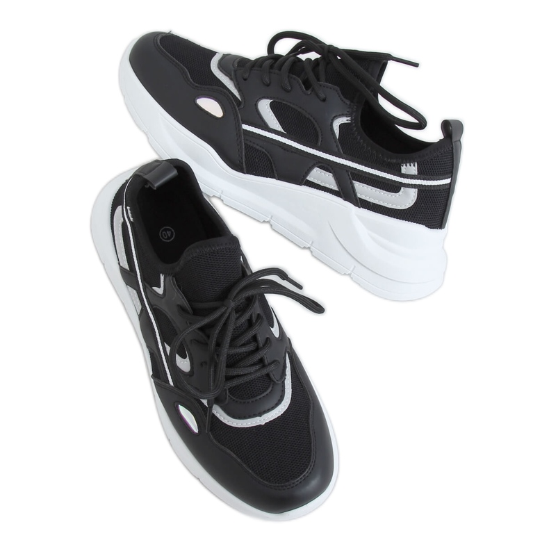 Mustat urheilukengät B0-560 Musta