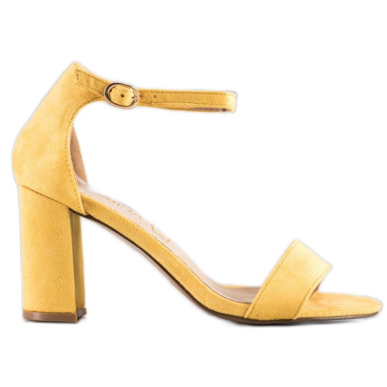 Sabatina Keltaiset sandaalit baarissa keltainen