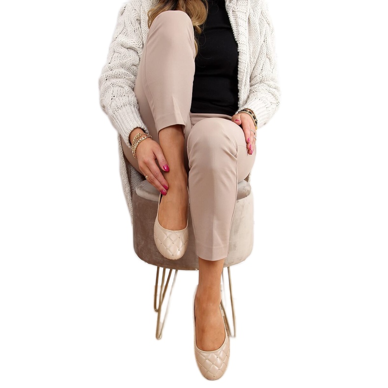CD81P Khaki -beige -ballerinat
