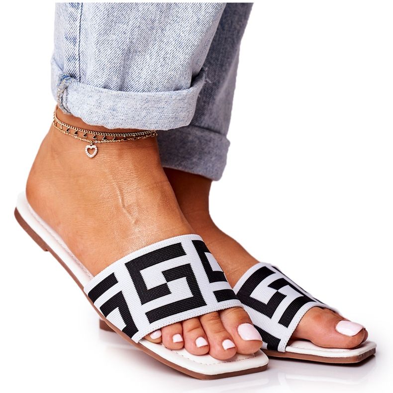 Naisten klassiset tossut Valkoinen Melinda musta