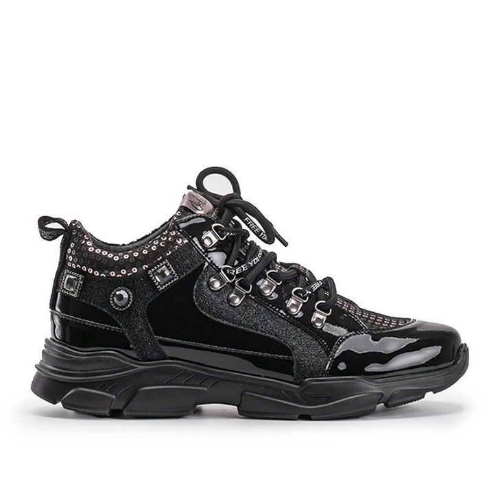 Mustat Giovanna -kiilakengät