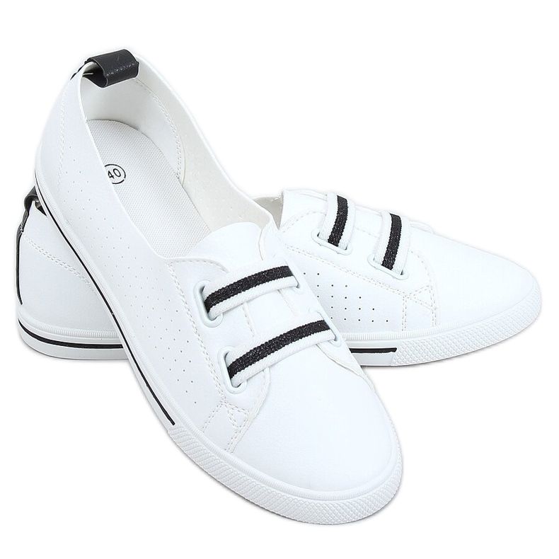 Valkoiset naisten lenkkarit 6284 musta valkoinen