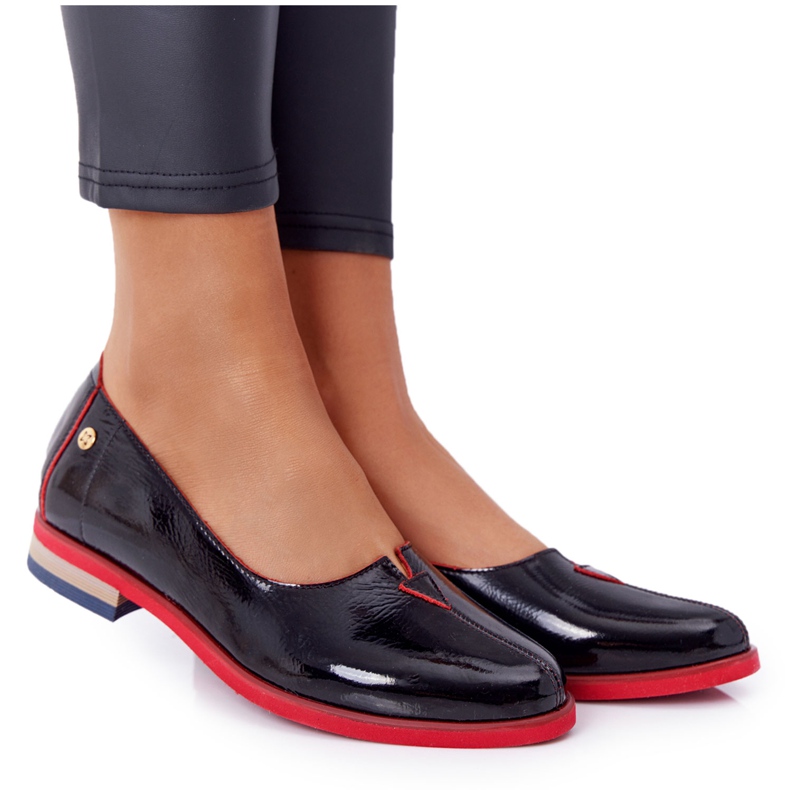 Lakatut nahkakengät Maciejka 05035-20 Musta