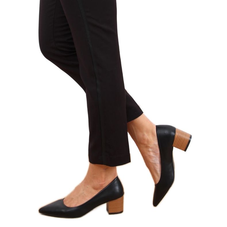 Avokkaat, leveät korot, musta CL76P Musta