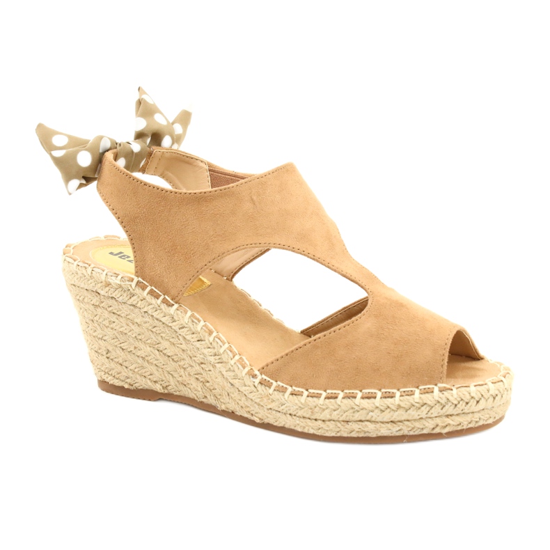 Naisten beige Espadrille-sandaalit, joissa on keula Jezzi 21SD98-3593