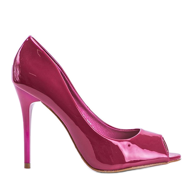 Vaaleanpunaiset pumput lakattu Luke -kantapäähän vaaleanpunainen