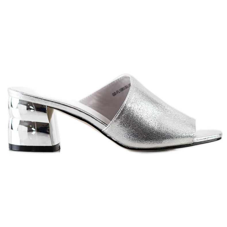 Goodin Tossut koristeellisella kantapäällä hopea