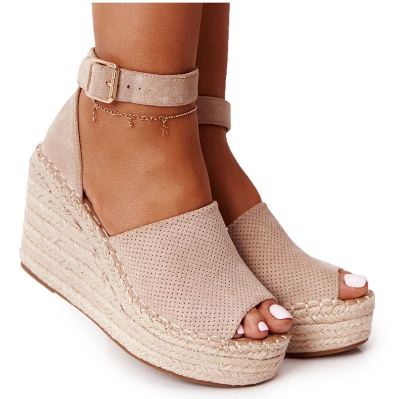 MSMG Beige Makenna Wedge -sandaalit punoksilla