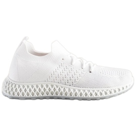 MCKEYLOR Slip-On urheilukengät valkoinen