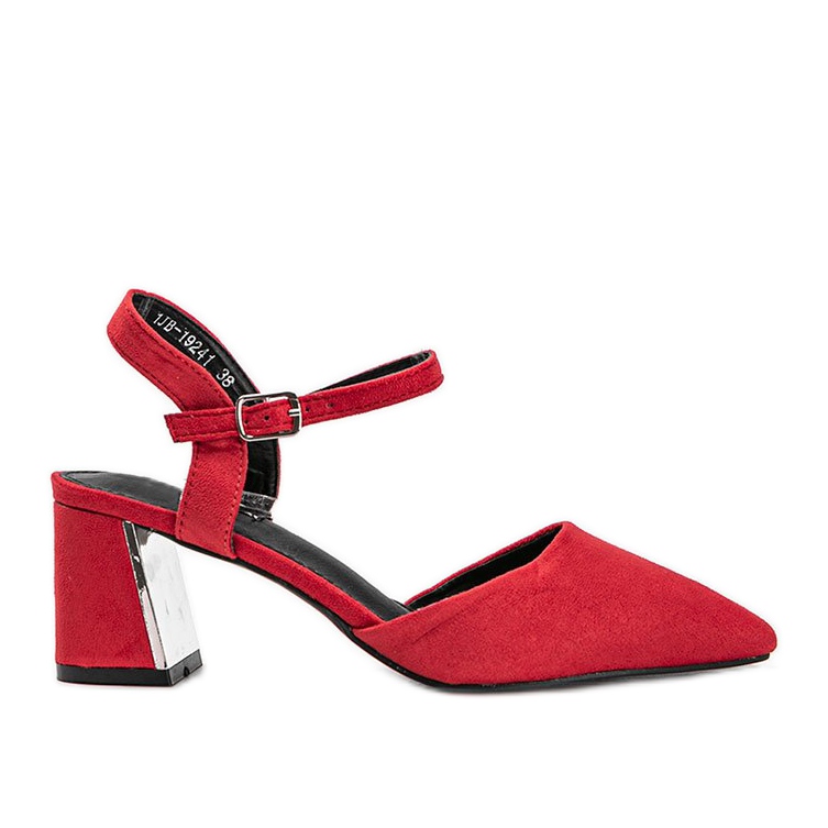 Punaiset ekomokkapumput Anita-lohkossa punainen