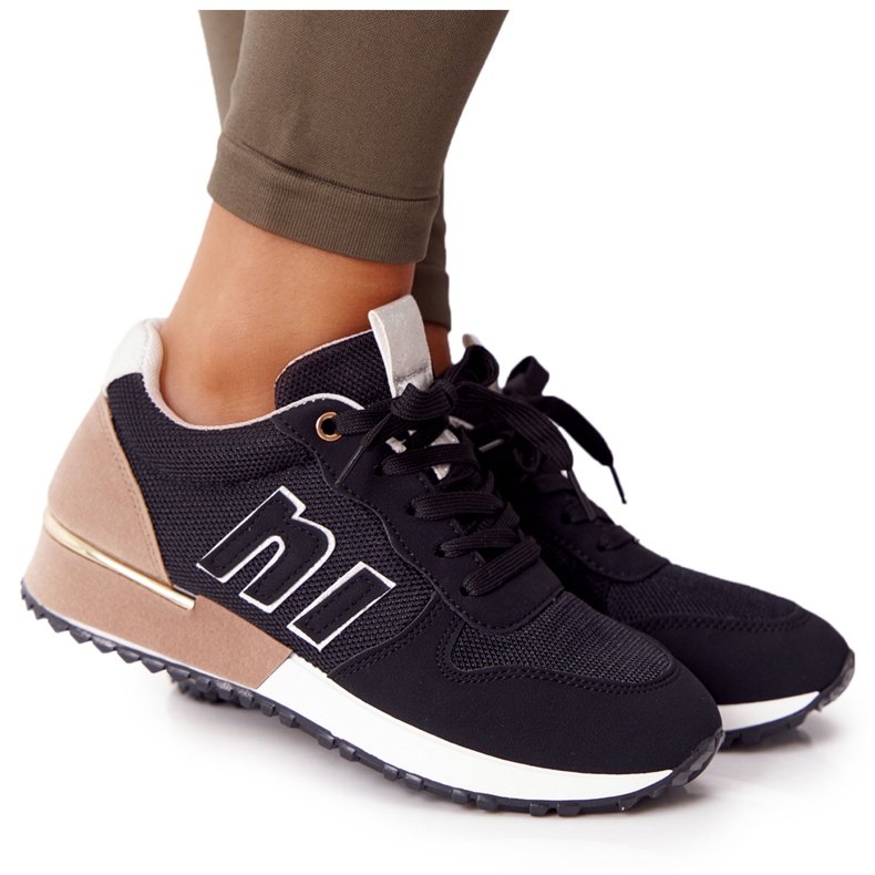 Naisten urheilukengät Tennarit Black Maddie ruskea musta