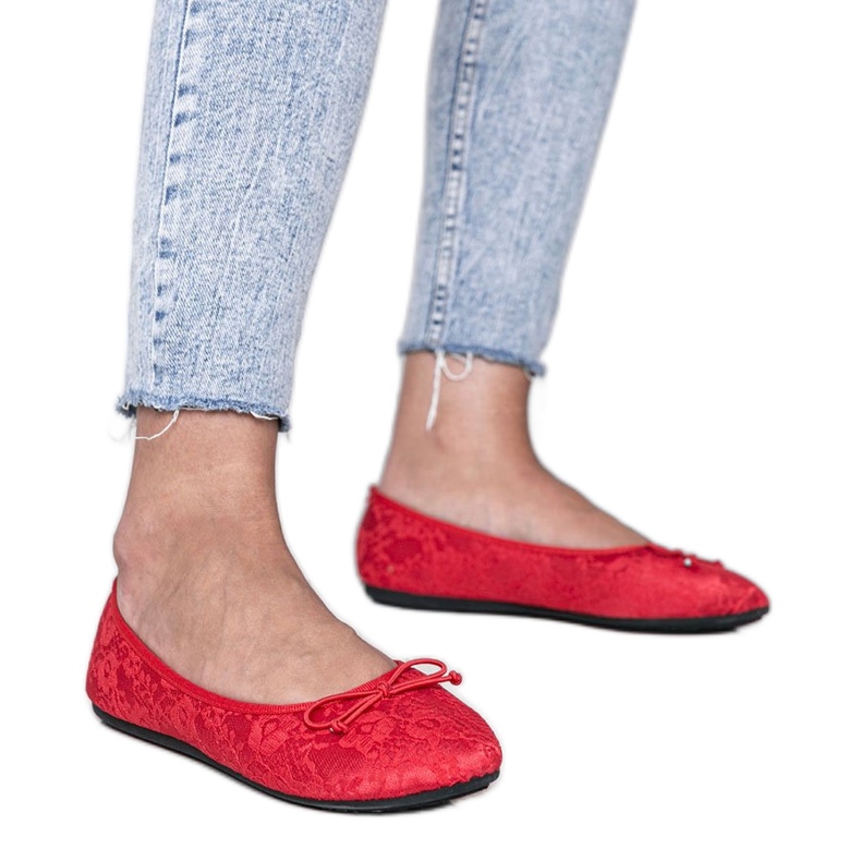 Alessandran punaiset ballerinat punainen