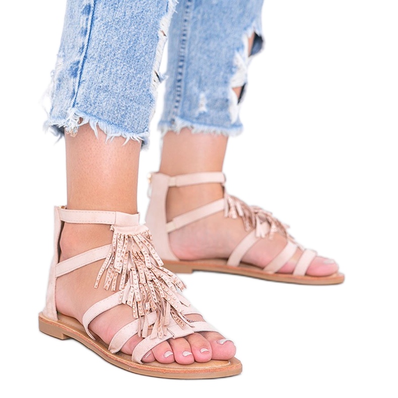 Beige sandaalit Noronha -hapsuilla