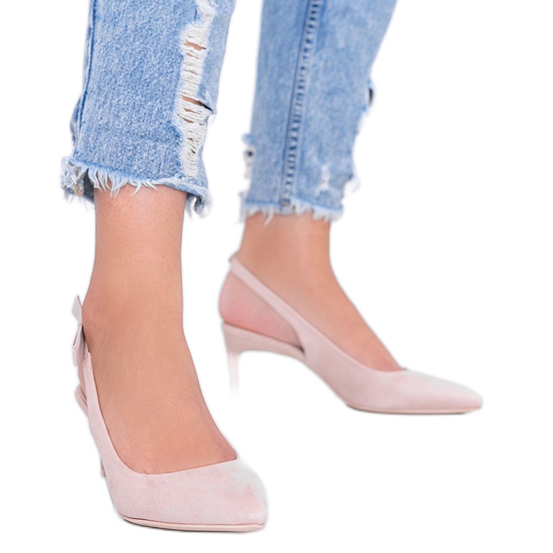 Beige pumput Tari -kantapäässä