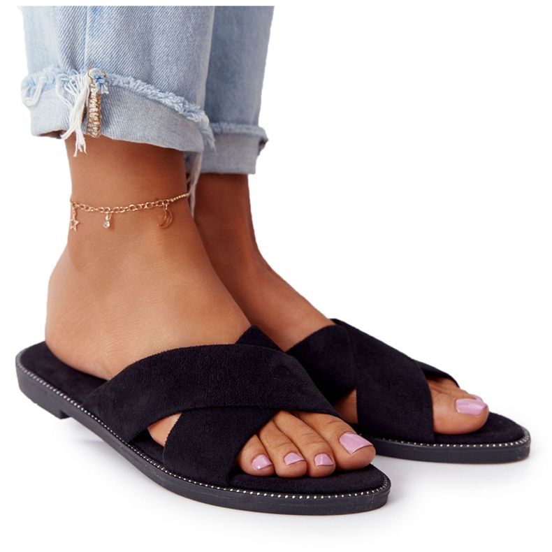 Naisten Velour -mustat tohvelit Edesa