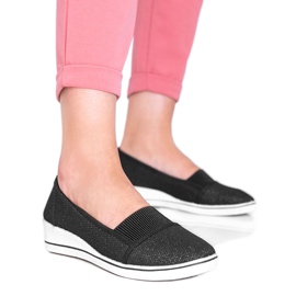 Musta kiiltävä ballerina Glam Star -kiilalla