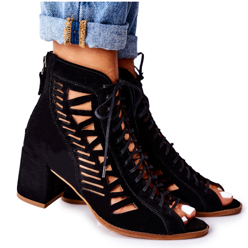 Mokkanahkatossut Maciejka Red 04040-01 Musta