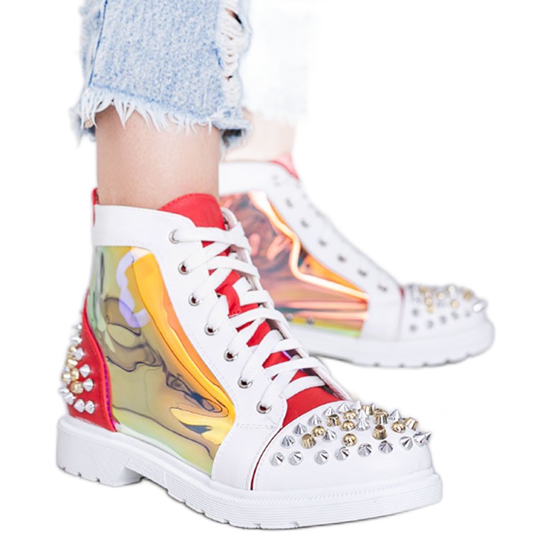 Valkoiset ja punaiset läpinäkyvät saappaat Lea -nastoilla valkoinen punainen