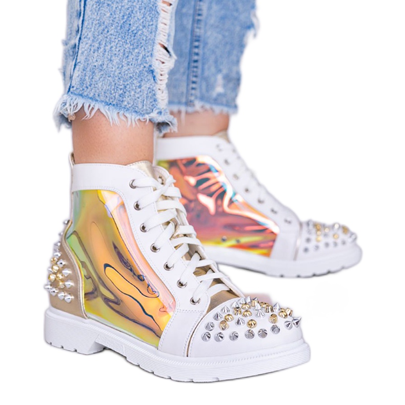 Valkoiset ja kultaiset läpinäkyvät saappaat Lea -nastoilla valkoinen