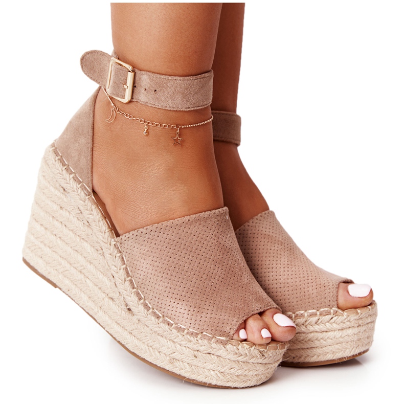 MSMG Vaaleanruskeat Makenna Wedge -sandaalit punoksilla beige
