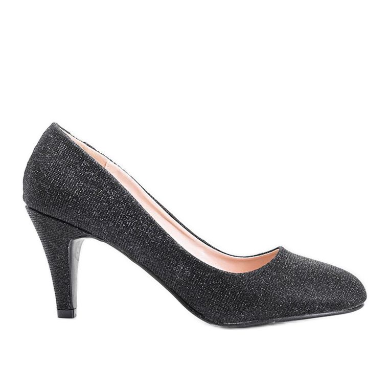 Kiiltävät mustat pumput Zarilan stiletto -kantapäässä