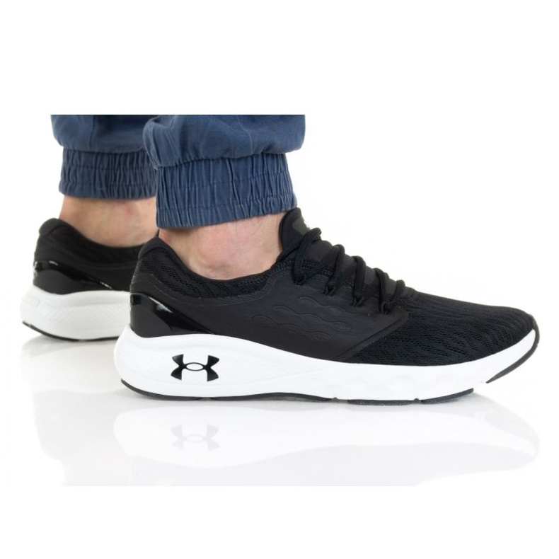 Under Armour Charged Vantage -kengät 3023550-001 musta