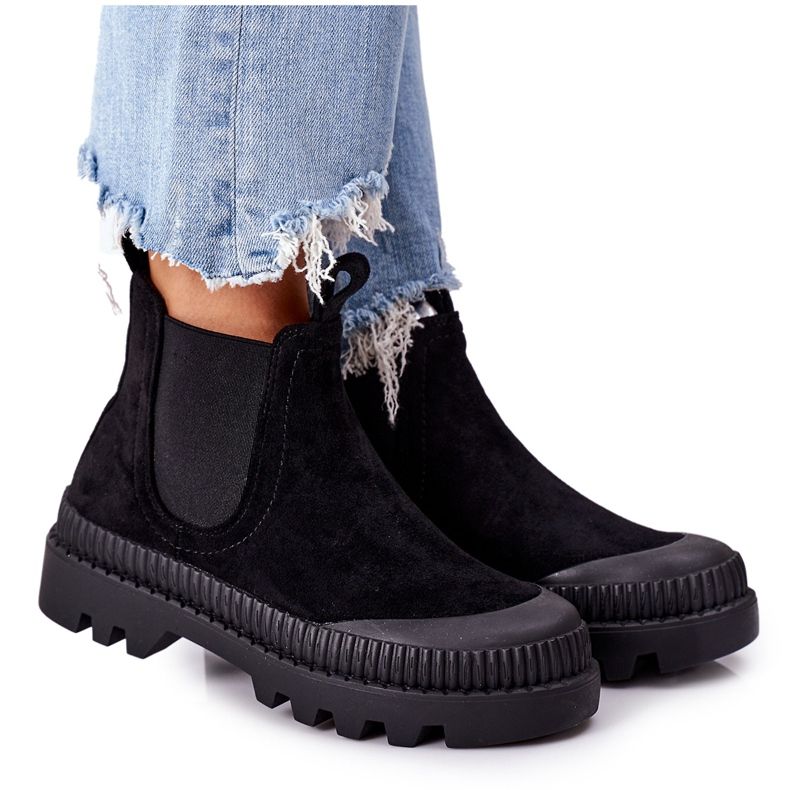 Mulanka Mokkatyöntekijät mustalla alustalla tulevat kanssani