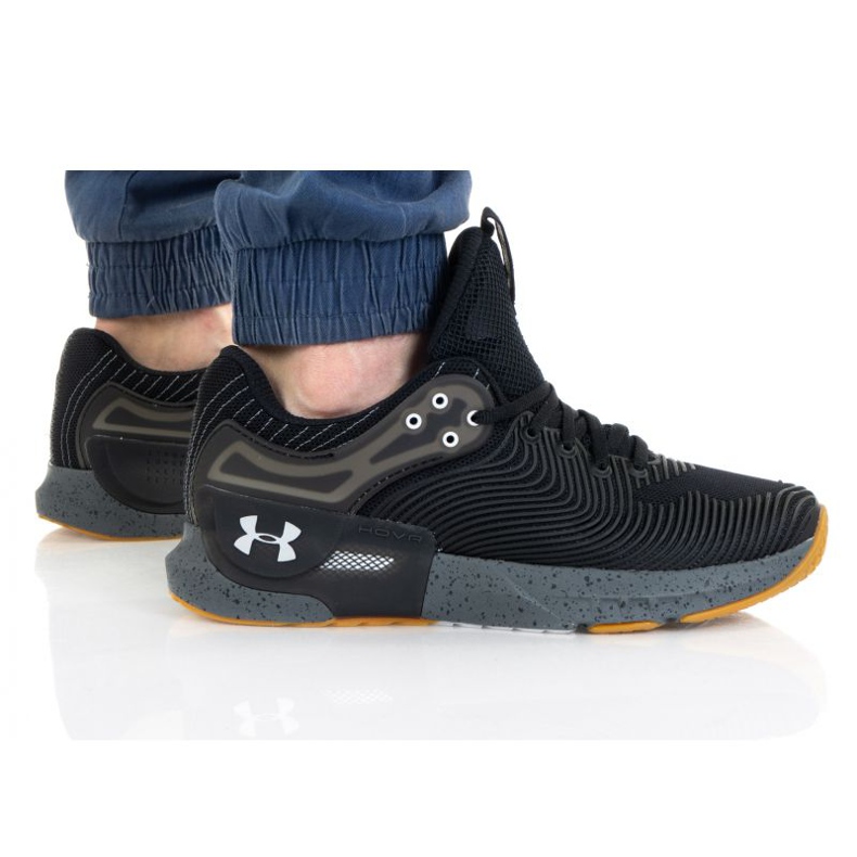 Under Armour Hovr Apex 2 M 3023007-001 kengät musta