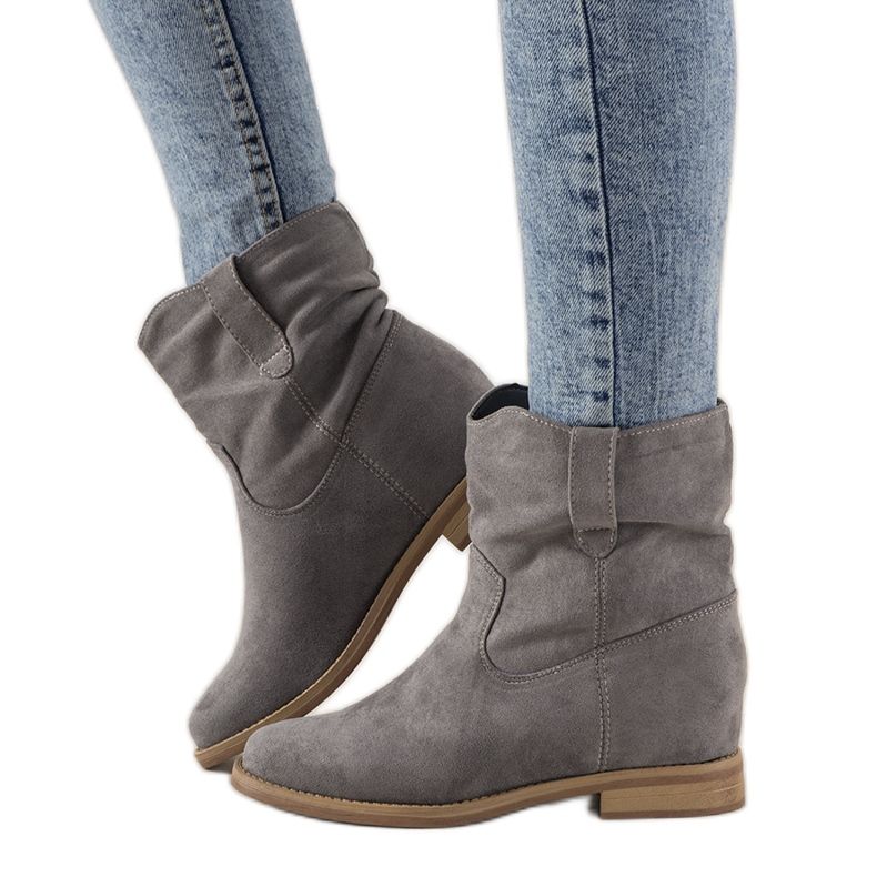 Violettan harmaat naisten saappaat