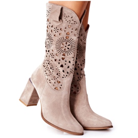 Lewski Shoes Naisten nahkakengät kantapäässä Cappuccino Lewski 2923 Pick Me Up beige