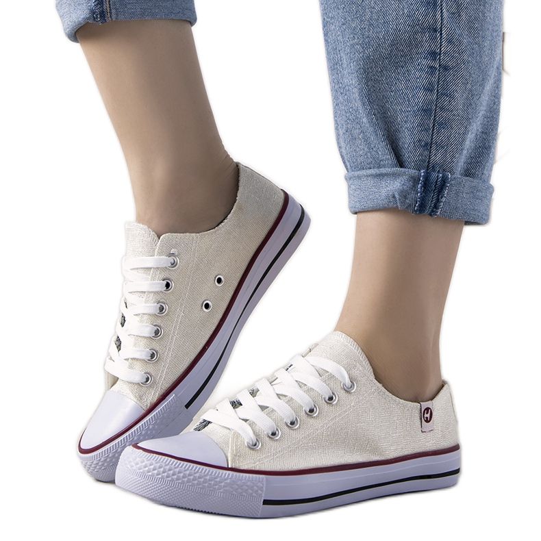 Kermanväriset kiiltävät Guest-lenkkarit beige