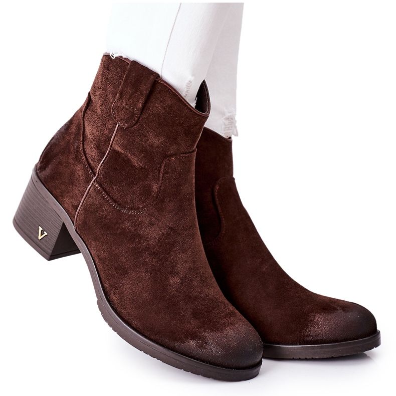 Vinceza Naisten ruskeat mokkanahkaiset lämpimät saappaat Hillbrook