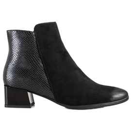 Saappaat, joissa Snake Print VINCEZA -insertti musta