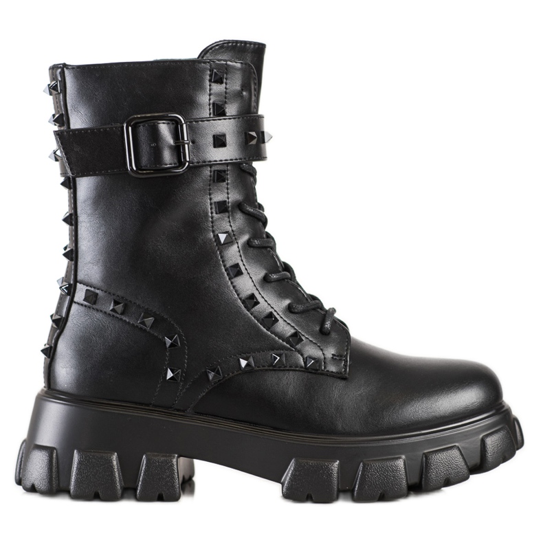 Erynn Työntekijät, joilla on mustat nastat