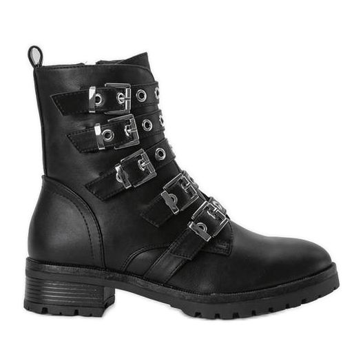 Mustat laukut, joissa on Suzan -soljet