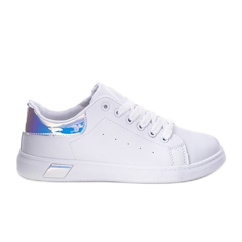 Valkoiset lenkkarit Debbie -koristeilla valkoinen