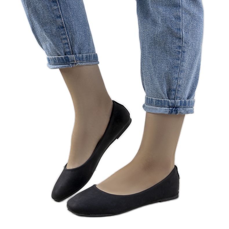 BM Naisten mustat Charpie -ballerinat