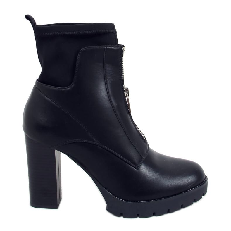 Mustat korkokengät 168-255 Musta