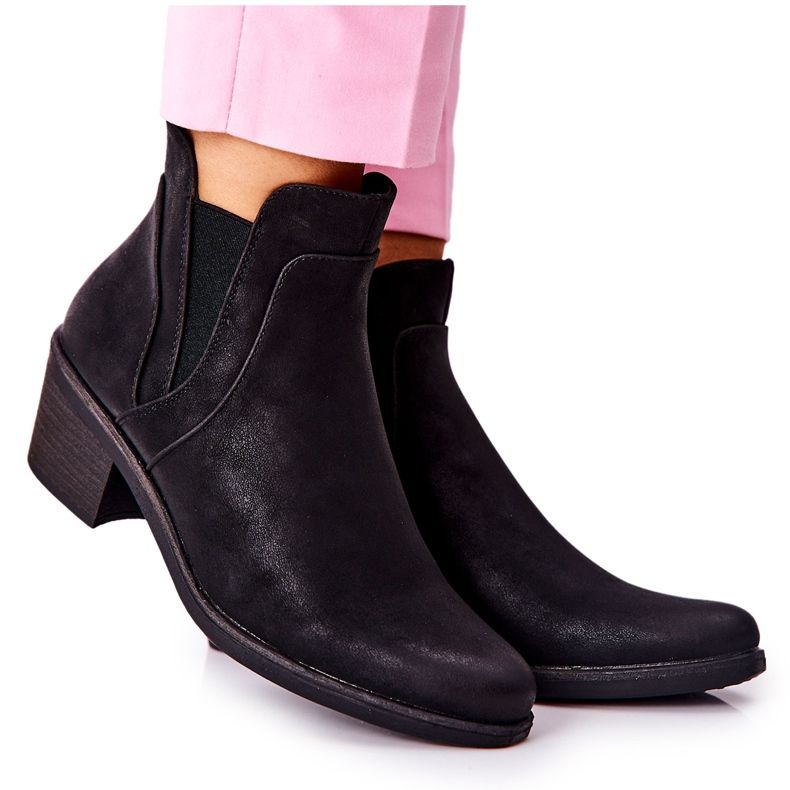 Mustat saappaat korkokengillä Sergio Leone BT620