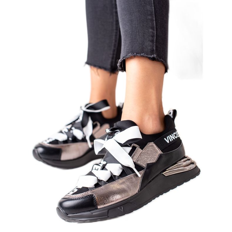 Lenkkarit sidottu VINCEZA -nauhalla musta kultainen