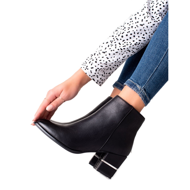 TRENDI Tyylikkäät korkokengät musta