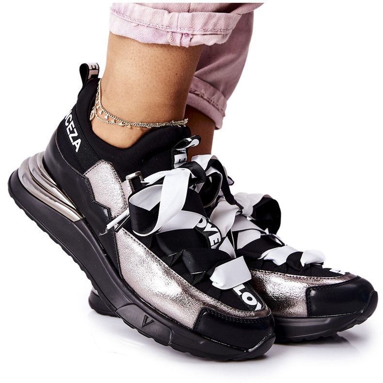 Vinceza Urheilukengät Tennarit musta ja hopea Dexla