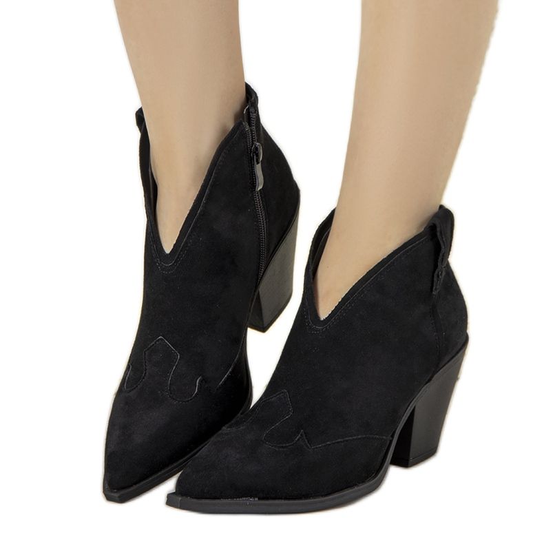 Mustat naisten fanette -cowboy -saappaat