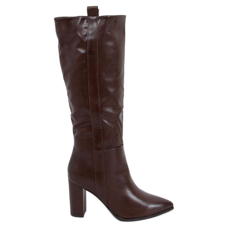 Ruskeat saappaat vakaalla kantapäällä RB49P Ruskea