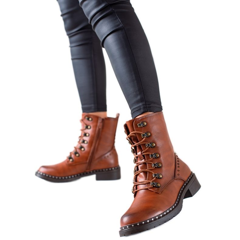 Super Me Eko -nahasta valmistetut renkaat ruskea