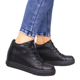 Mustat kiilakengät Big Star W EE274127